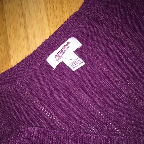 Sweater - Picture 2 of 2